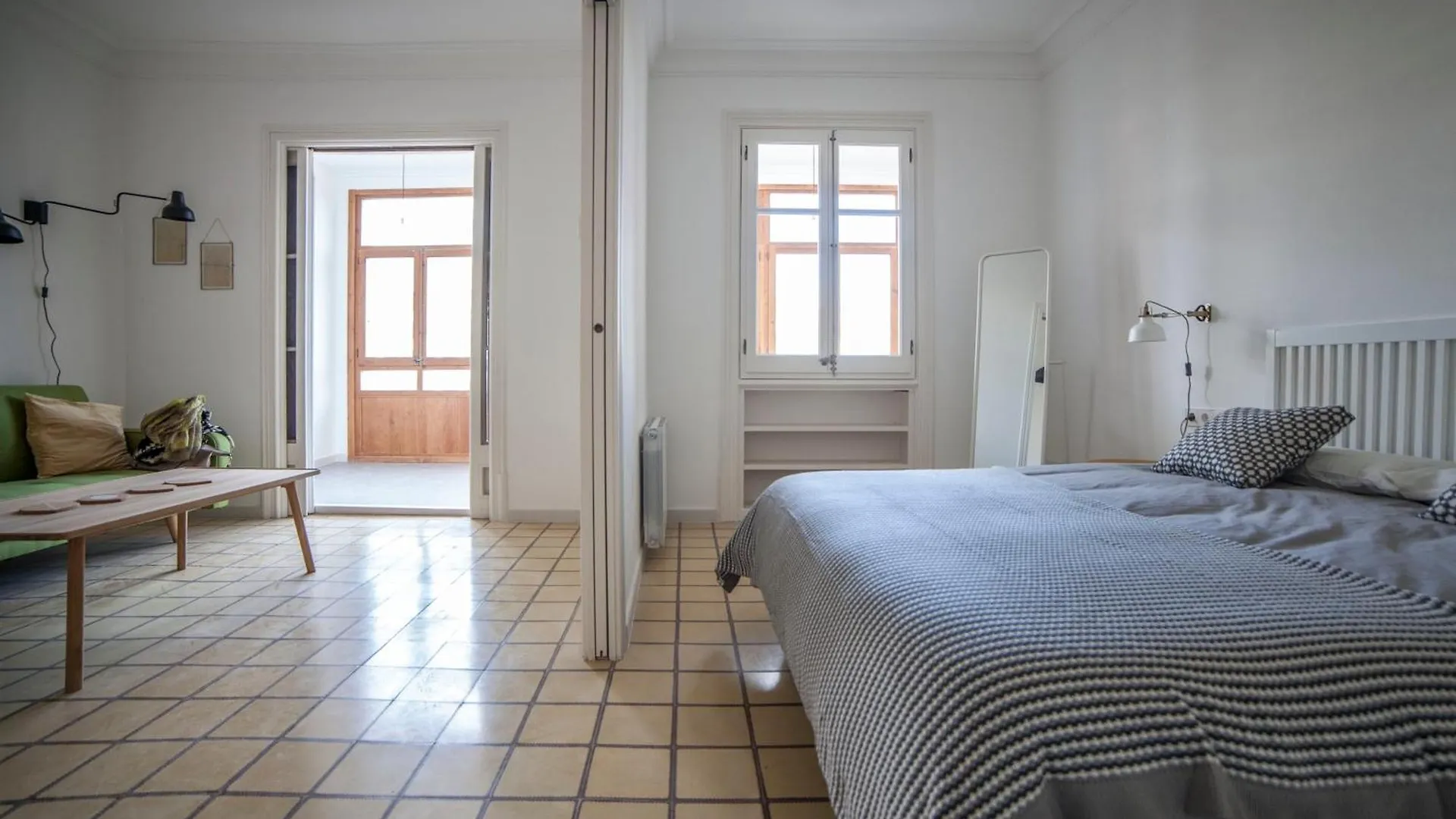 Eg42B - Modernista Apartamento En El Centro De Barcelona Apartment