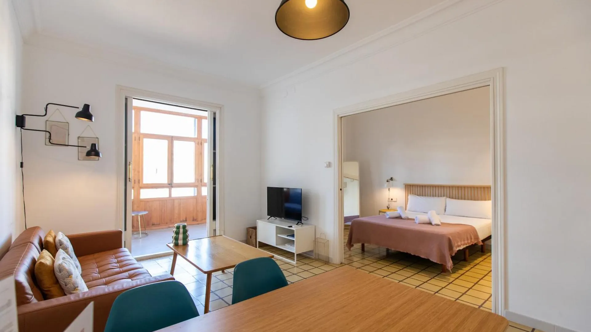 Eg42B - Modernista Apartamento En El Centro De 바르셀로나